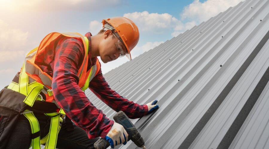 Owens Corning roofing contractor in McCarr, KY